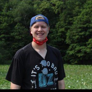 Meet your Posher, Connor